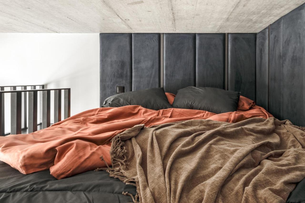 Ivis House Modern Apartment In Vilnius Old Town With Balcony المظهر الخارجي الصورة