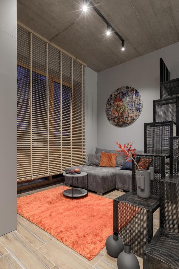 Ivis House Modern Apartment In Vilnius Old Town With Balcony المظهر الخارجي الصورة